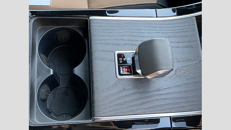 2025 認定中古車 Land Rover Range Rover Velar ヴァレジネブルー D200マイルドハイブリッド（ディーゼル） スタンダードホイールベース Autobiography