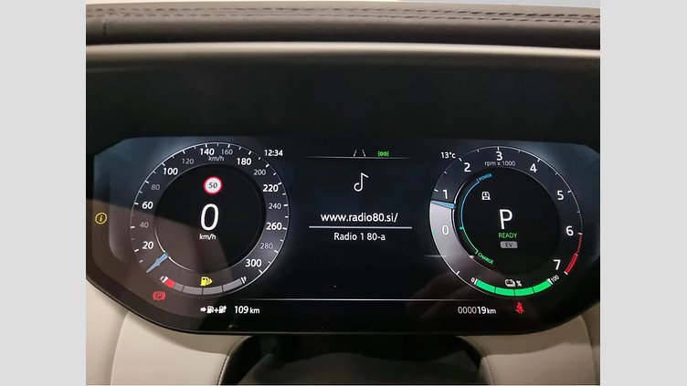 2026 Rabljena vozila Land Rover Range Rover Sport Fuji White P460e AWD AUTOMATIC PHEV DYNAMIC SE 