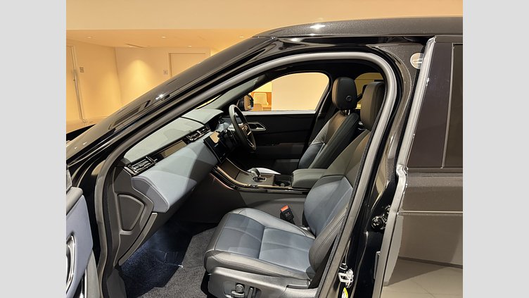 2025 認定中古車 Land Rover Range Rover Velar サントリーニブラック P400eプラグインハイブリッド（ガソリン） スタンダードホイールベース S