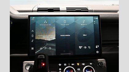 Defender 110 19