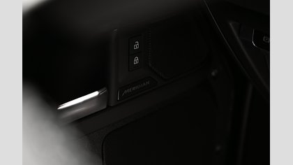 Defender 110 21