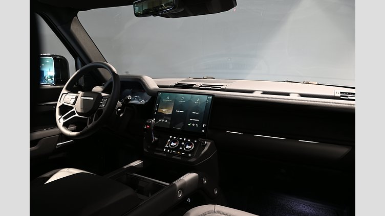 2026 Ny Land Rover Defender 110 Santorini Black Bensin Laddhybrid X-Dynamic SE