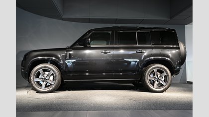 Defender 110 2