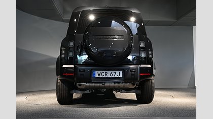 Defender 110 4