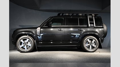 Defender 110 2