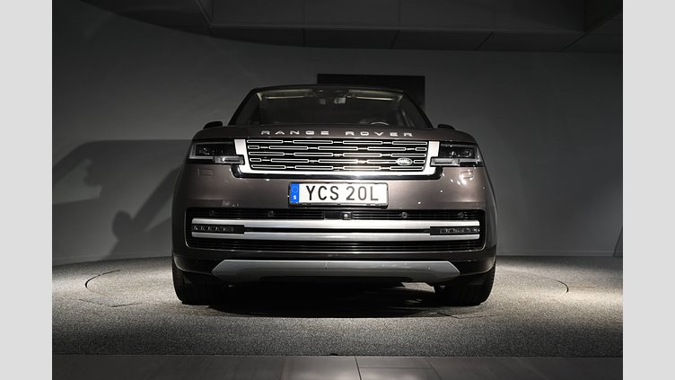 2022 Begagnad Land Rover Range Rover Charente Grey AWD D350 First Edition