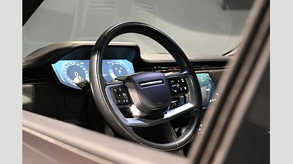 Range Rover 16