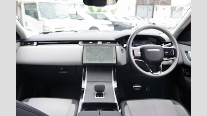 Range Rover Velar 3