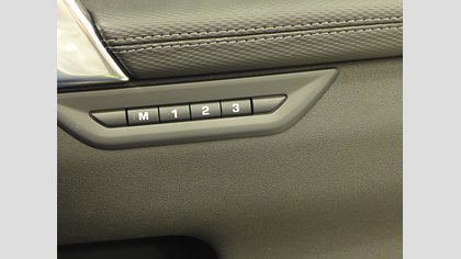 Discovery Sport 13