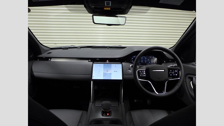 2025 認定中古車 Land Rover Discovery Sport ハクバシルバー D200マイルドハイブリッド（ディーゼル） 標準ホイール Dynamic SE