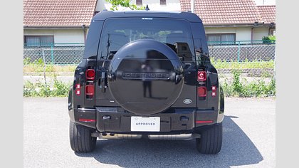 Defender 110 6