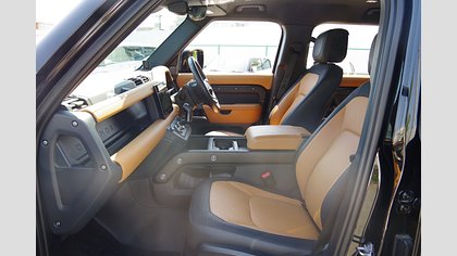 Defender 110 2