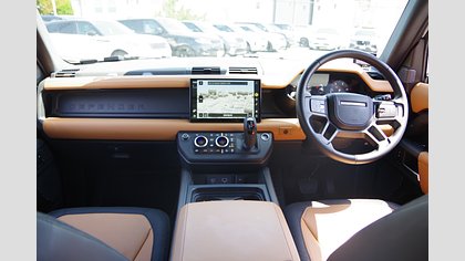 Defender 110 3