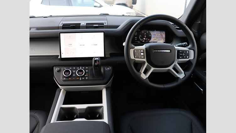 2023 認定中古車 Land Rover Defender 110 サントリーニブラック P525 AWD (AT) V8