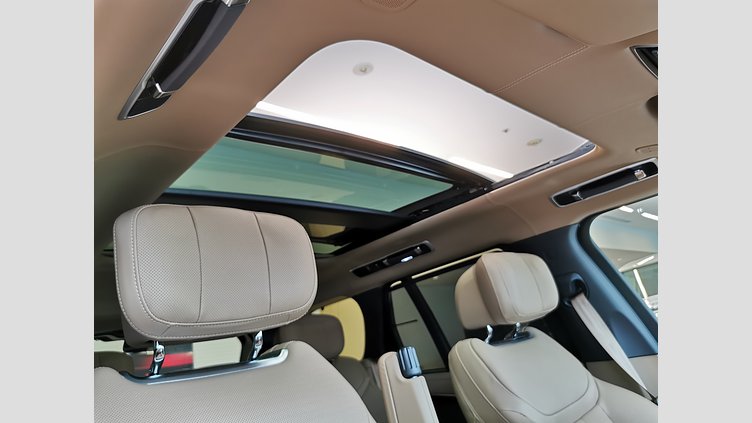 2025 認定中古車 Land Rover Range Rover ベルグレイヴィアグリーン P530 AWD（AT） スタンダードホイールベース Autobiography