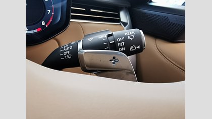 Range Rover 33