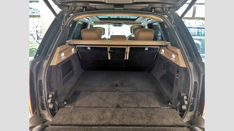 2025 認定中古車 Land Rover Range Rover ベルグレイヴィアグリーン P530 AWD（AT） スタンダードホイールベース Autobiography