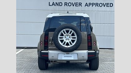 Defender 110 5