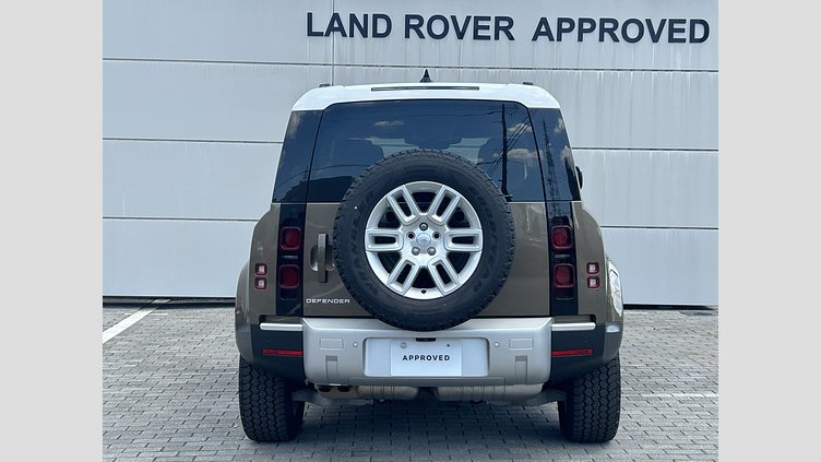 2024 認定中古車 Land Rover Defender 110 Gondwana Stone 3.0 litre i6D​ S D350