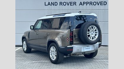 Defender 110 3