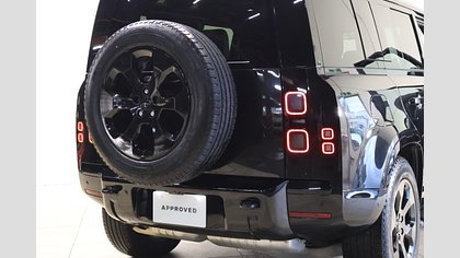 Defender 110 15