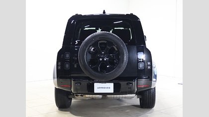 Defender 110 6