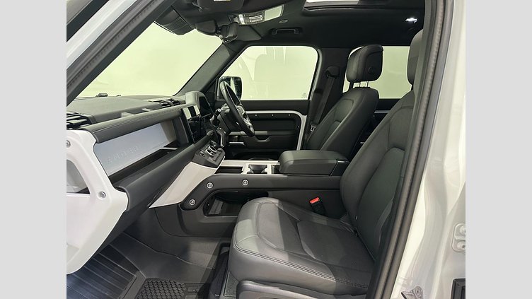 2025 Approved Land Rover Defender 110 Fuji White AWD X-Dynamic HSE 350PS Auto