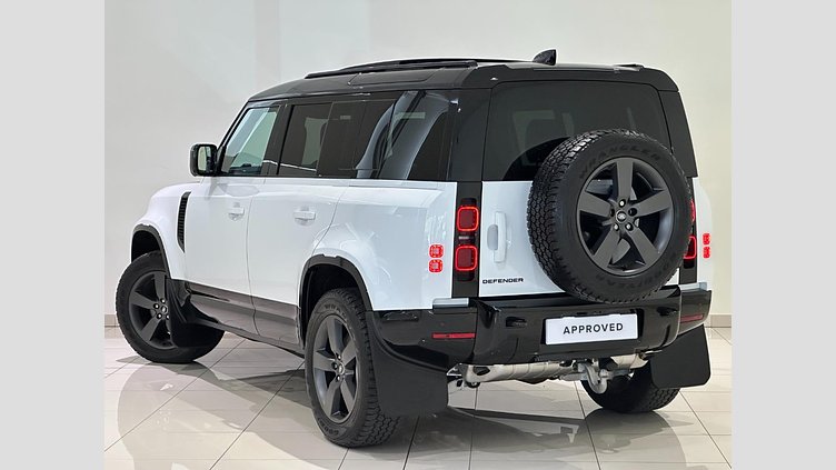 2025 Approved Land Rover Defender 110 Fuji White AWD X-Dynamic HSE 350PS Auto
