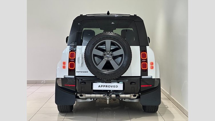 2025 Approved Land Rover Defender 110 Fuji White AWD X-Dynamic HSE 350PS Auto