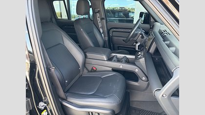 Defender 110 16
