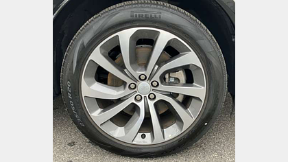 Discovery Sport 8