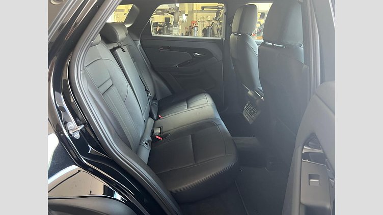 2024 認定中古車 Land Rover Range Rover Evoque サントリーニブラック D200マイルドハイブリッド（ディーゼル） Standard Wheelbase S