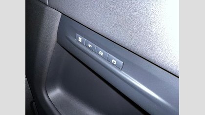 Range Rover Evoque 34