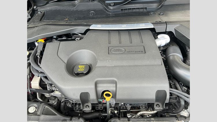 2024 認定中古車 Land Rover Range Rover Evoque サントリーニブラック D200マイルドハイブリッド（ディーゼル） Standard Wheelbase S
