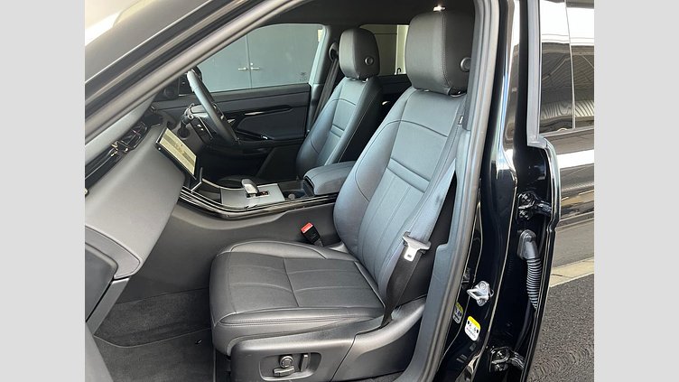 2024 認定中古車 Land Rover Range Rover Evoque サントリーニブラック D200マイルドハイブリッド（ディーゼル） Standard Wheelbase S