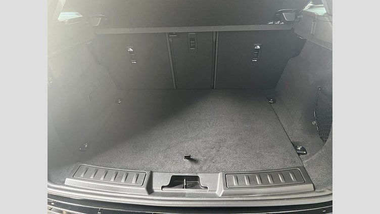 2024 認定中古車 Land Rover Range Rover Evoque サントリーニブラック D200マイルドハイブリッド（ディーゼル） Standard Wheelbase S
