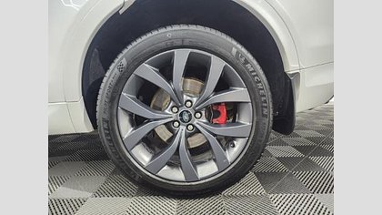 Discovery Sport 8