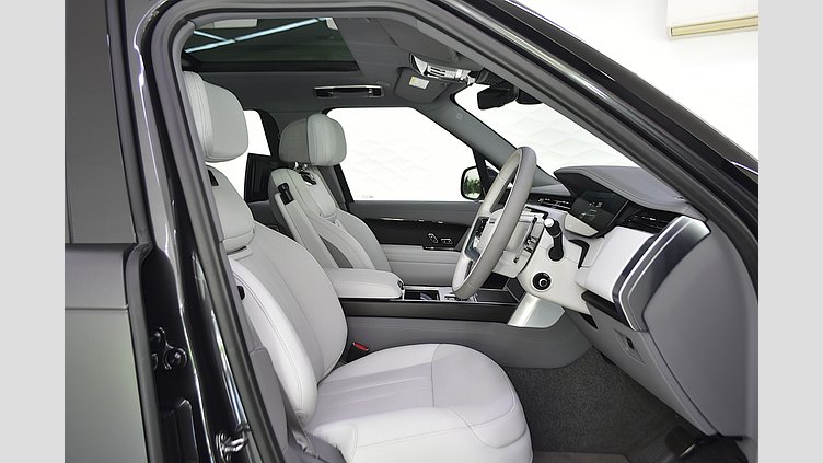 2024 อนุมัติ Land Rover Range Rover Carpathian Grey 3.0 L PHEV​ Range Rover SV LWB 3.0L PHEV 460PS 
