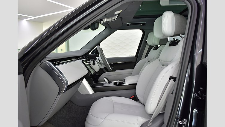 2024 อนุมัติ Land Rover Range Rover Carpathian Grey 3.0 L PHEV​ Range Rover SV LWB 3.0L PHEV 460PS 