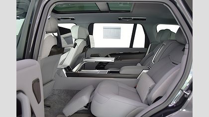 Range Rover 10