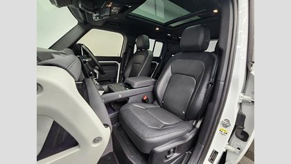 Defender 110 2