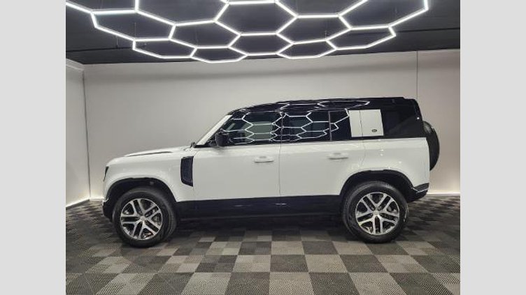2024 Approved Land Rover Defender 110 Fuji White D300 X-Dynamic SE D300 X-Dynamic SE
