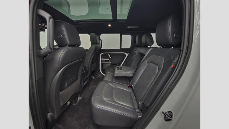 2024 Approved Land Rover Defender 110 Fuji White D300 X-Dynamic SE D300 X-Dynamic SE