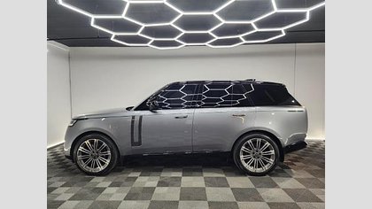 Range Rover 5