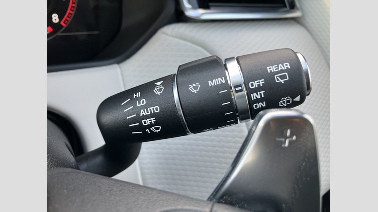 2019 認定中古車 Land Rover Range Rover Velar シリコンシルバー P250 R-DYNAMIC SE