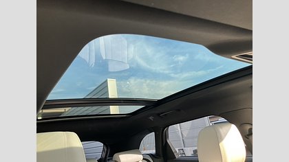 Range Rover Velar 37