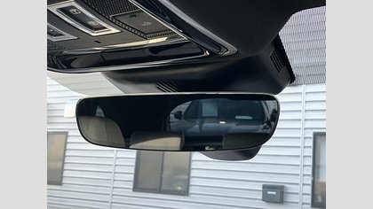 Range Rover Velar 30