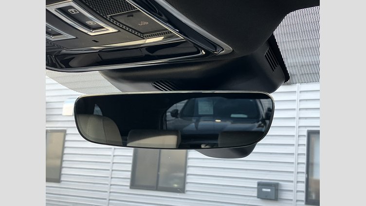 2019 認定中古車 Land Rover Range Rover Velar シリコンシルバー P250 R-DYNAMIC SE