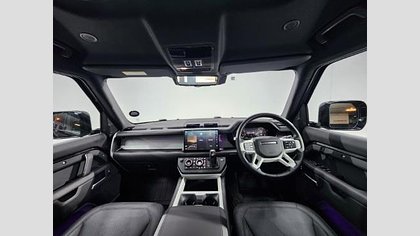 Defender 110 3