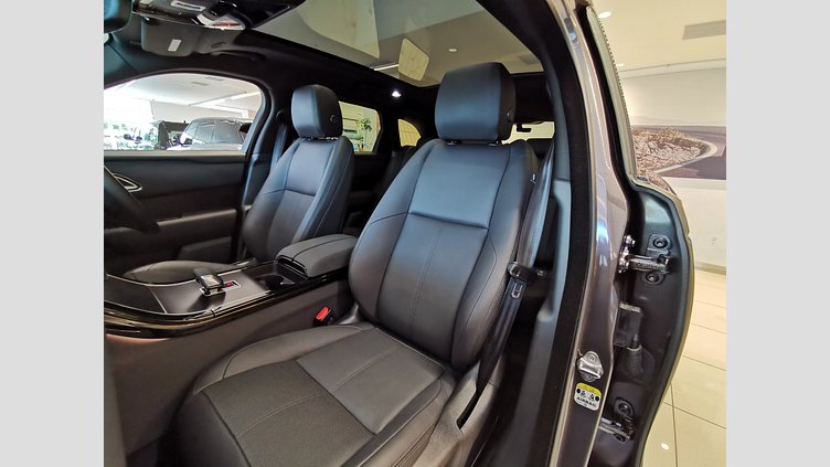 2025 認定中古車 Land Rover Range Rover Velar Charente Grey 2.0L AJ200P Hi PHEV ダイナミックSE　P400e